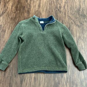 Boys pullover sweater - size 4/5